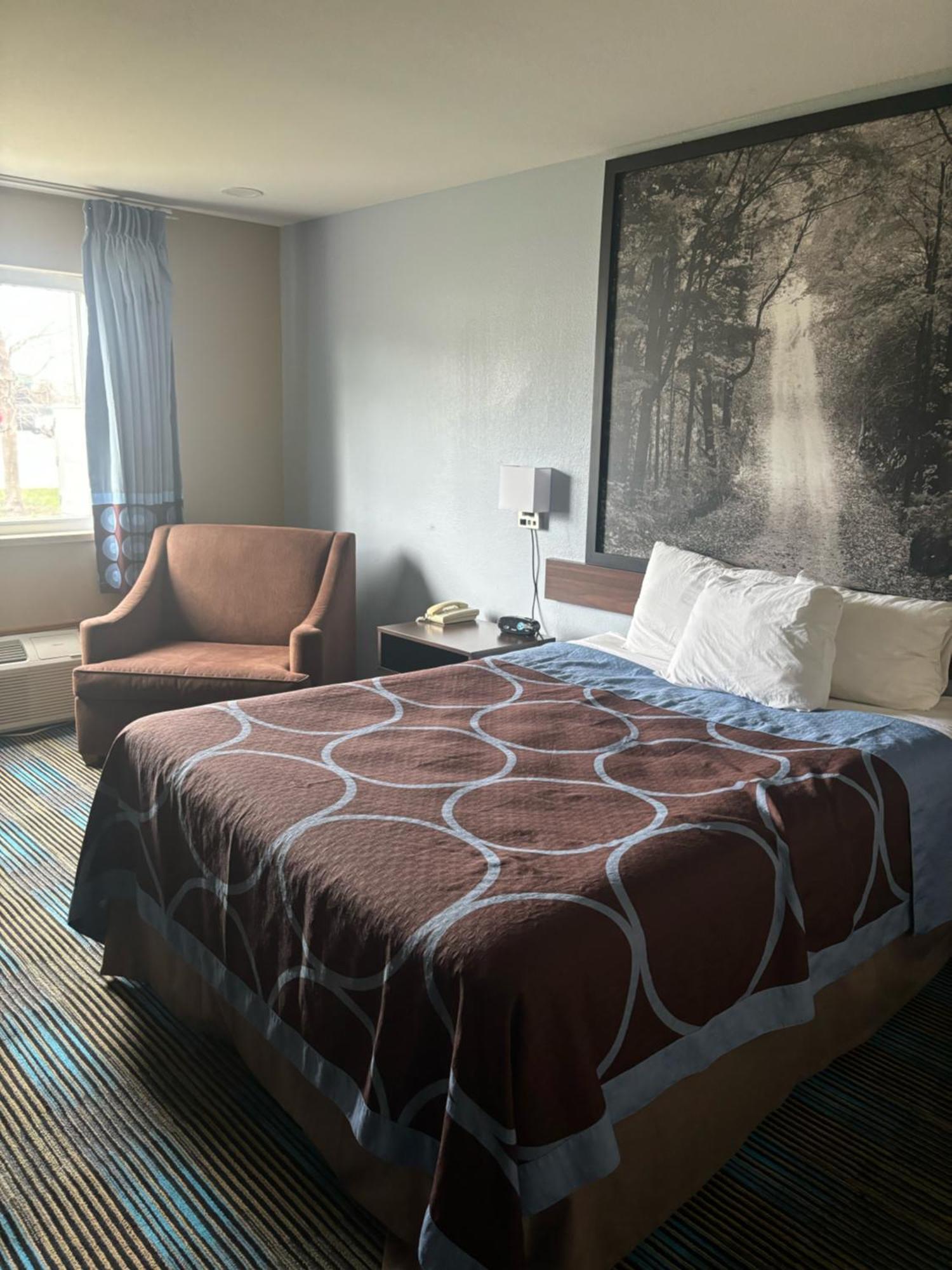 Super 8 By Wyndham Escanaba Exteriér fotografie